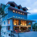 Udaan Hotel Pine Crest