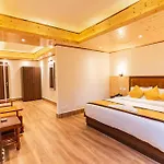 The Golden Retreat Hotel In Pelling
