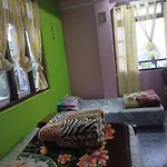 Lamchanay Hostel & Homestay