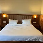 Gangtey Himalayan Suites