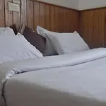 Green Leaf Resort