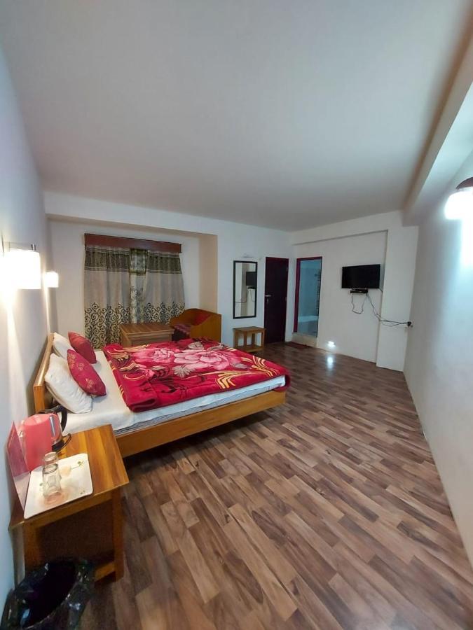 Sodizang Retreat Pelling