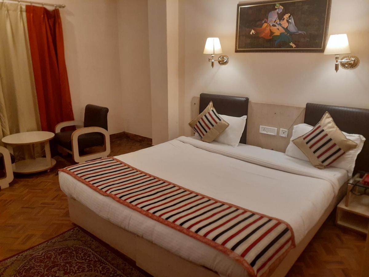 De Regency Hotel Pelling