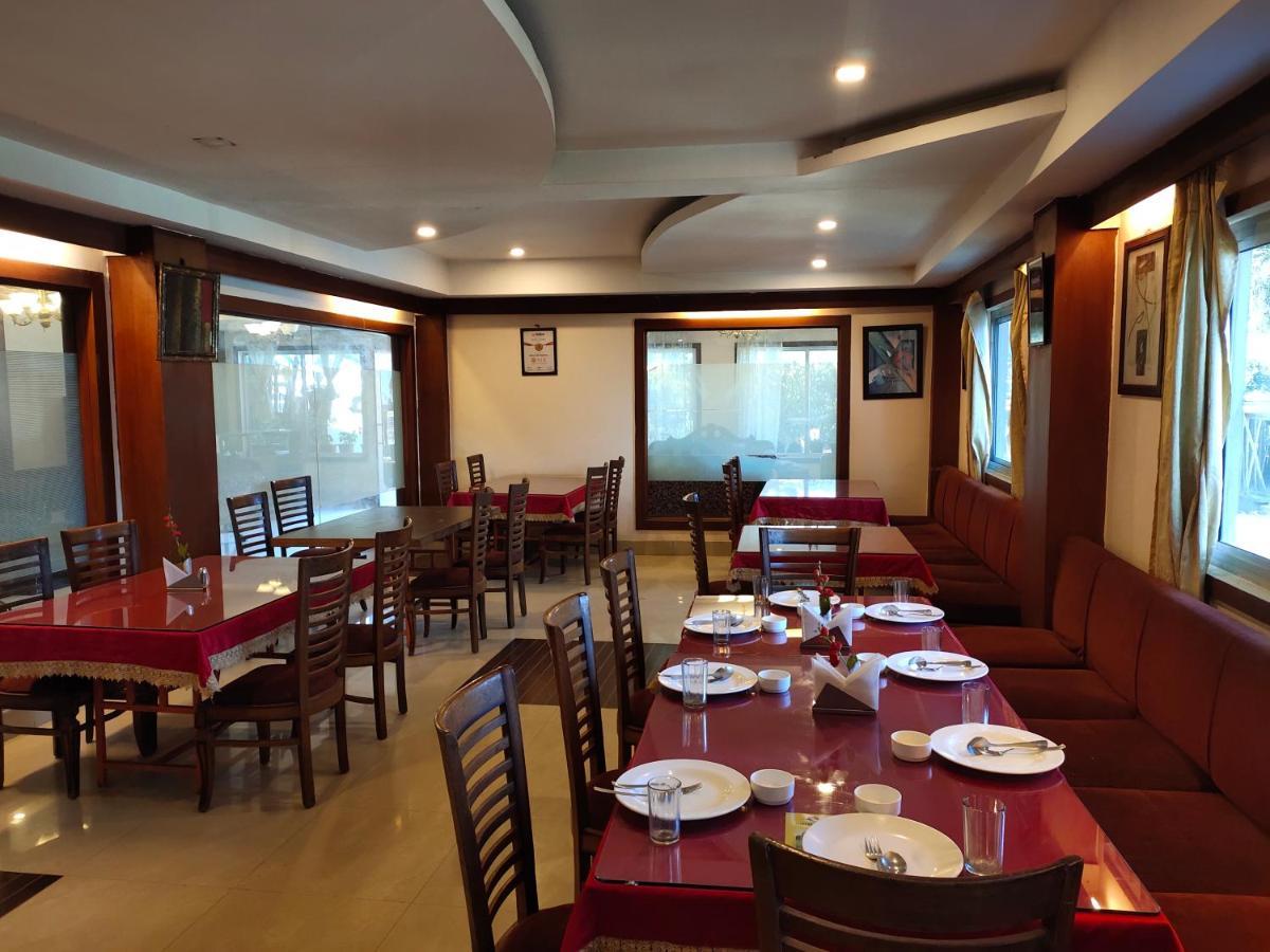 De Regency Hotel 3*