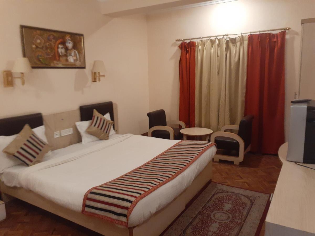 De Regency Hotel Pelling