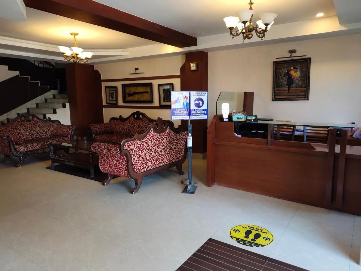 De Regency 3*