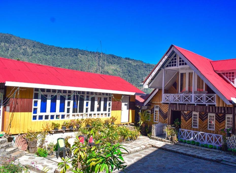 Odyssey's Darap Eco Retreat Homestay *