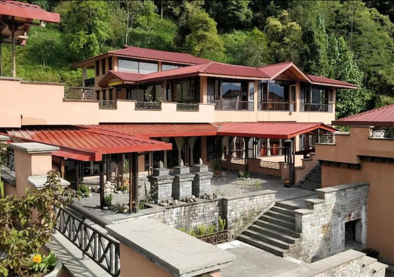 Resort The Chumbi Mountain Retreat & 4*