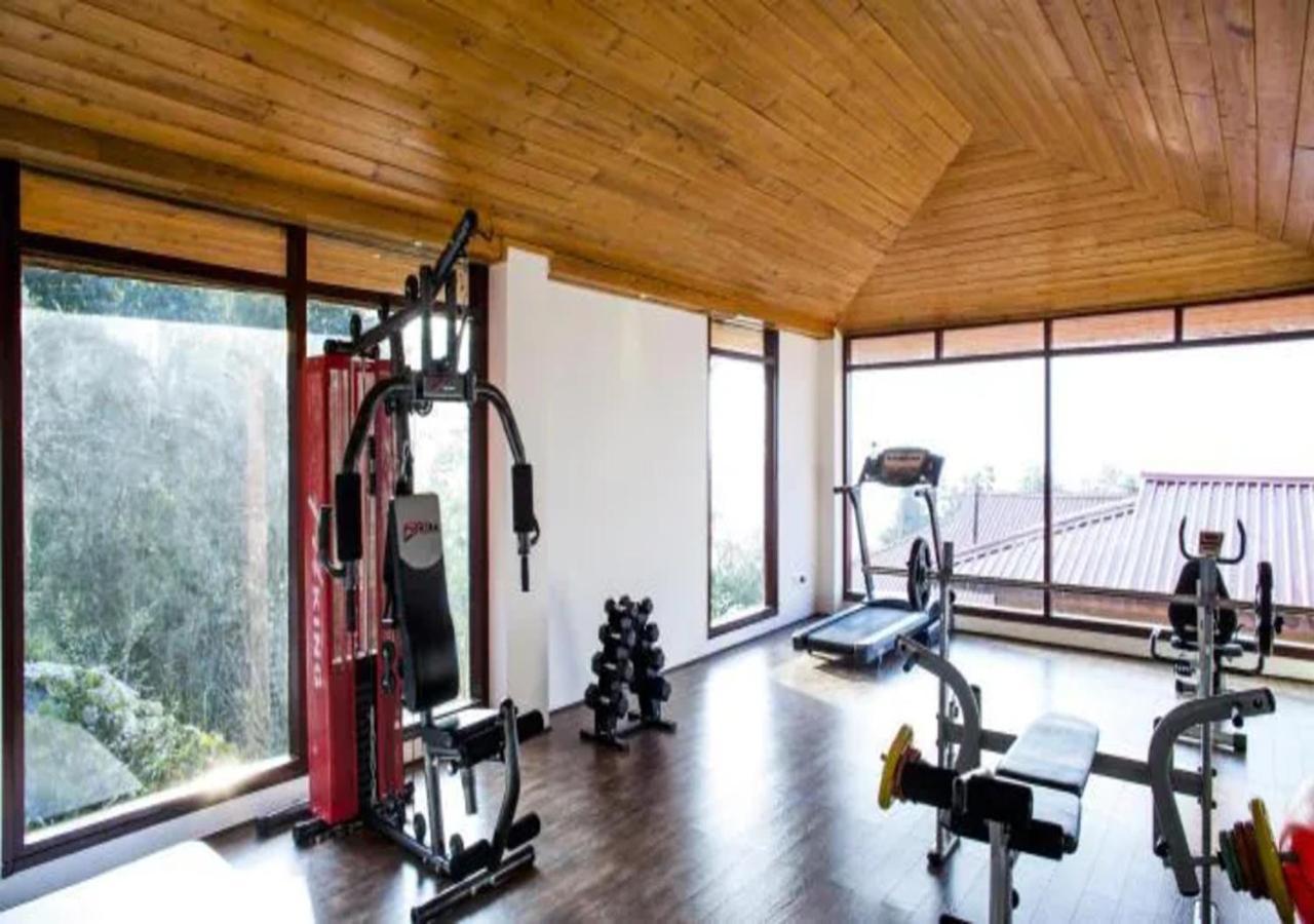 The Chumbi Mountain Retreat & 4* Pelling