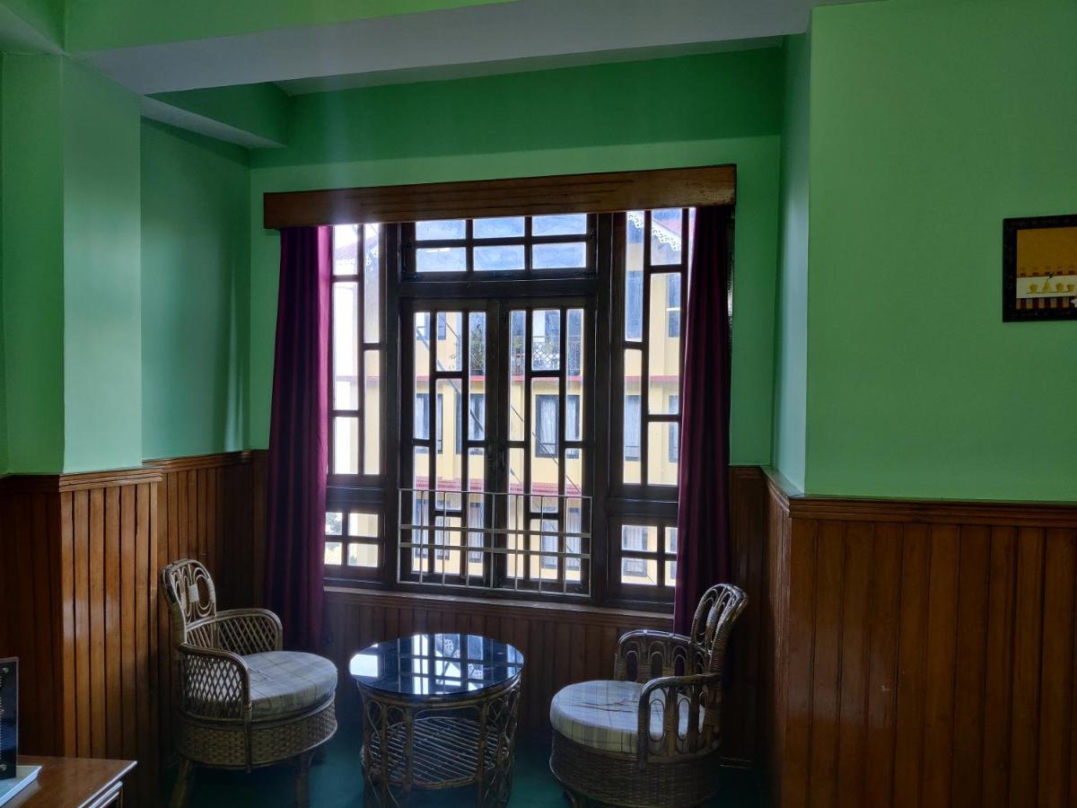 Sudarshan Hotel