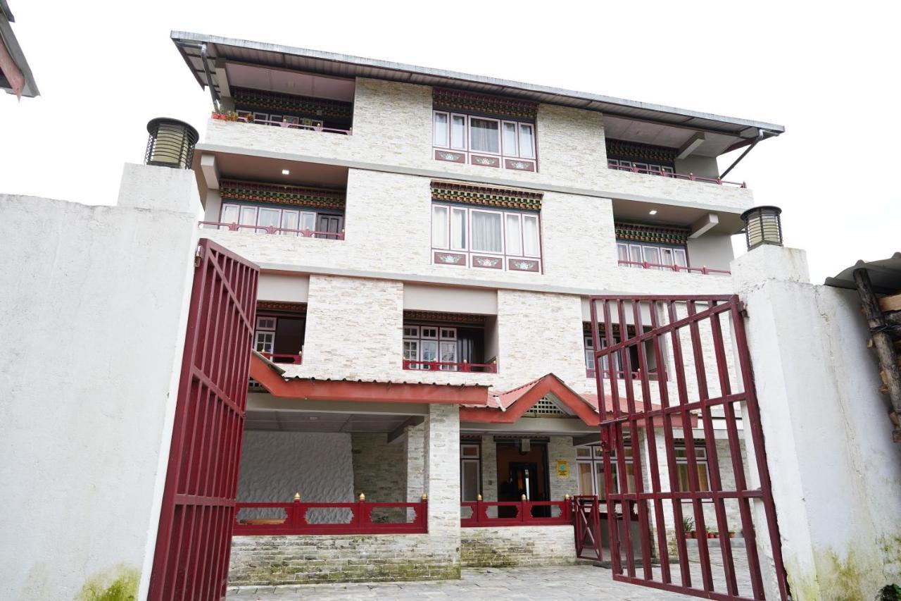 Hotel Seechu Farm Pelling