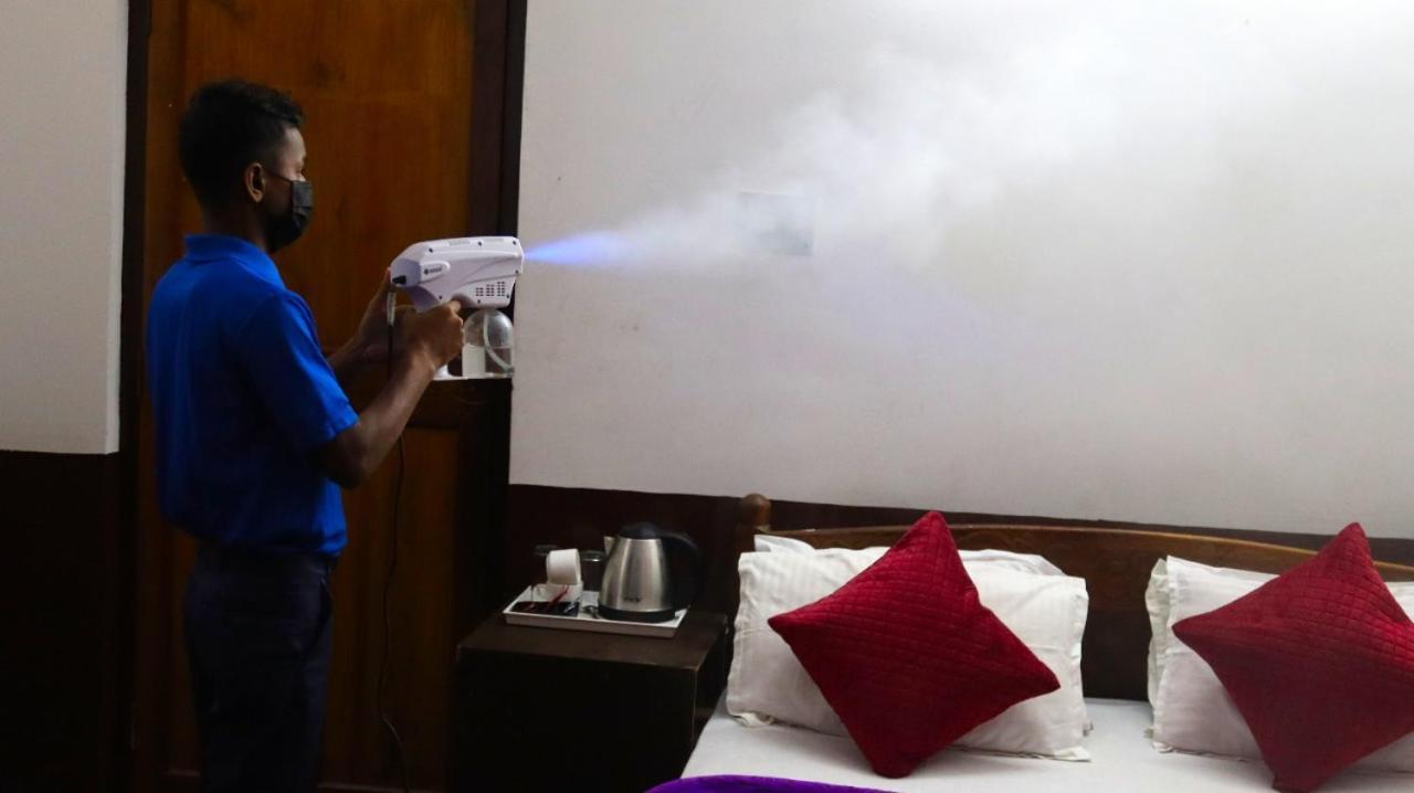 Sudarshan Hotel