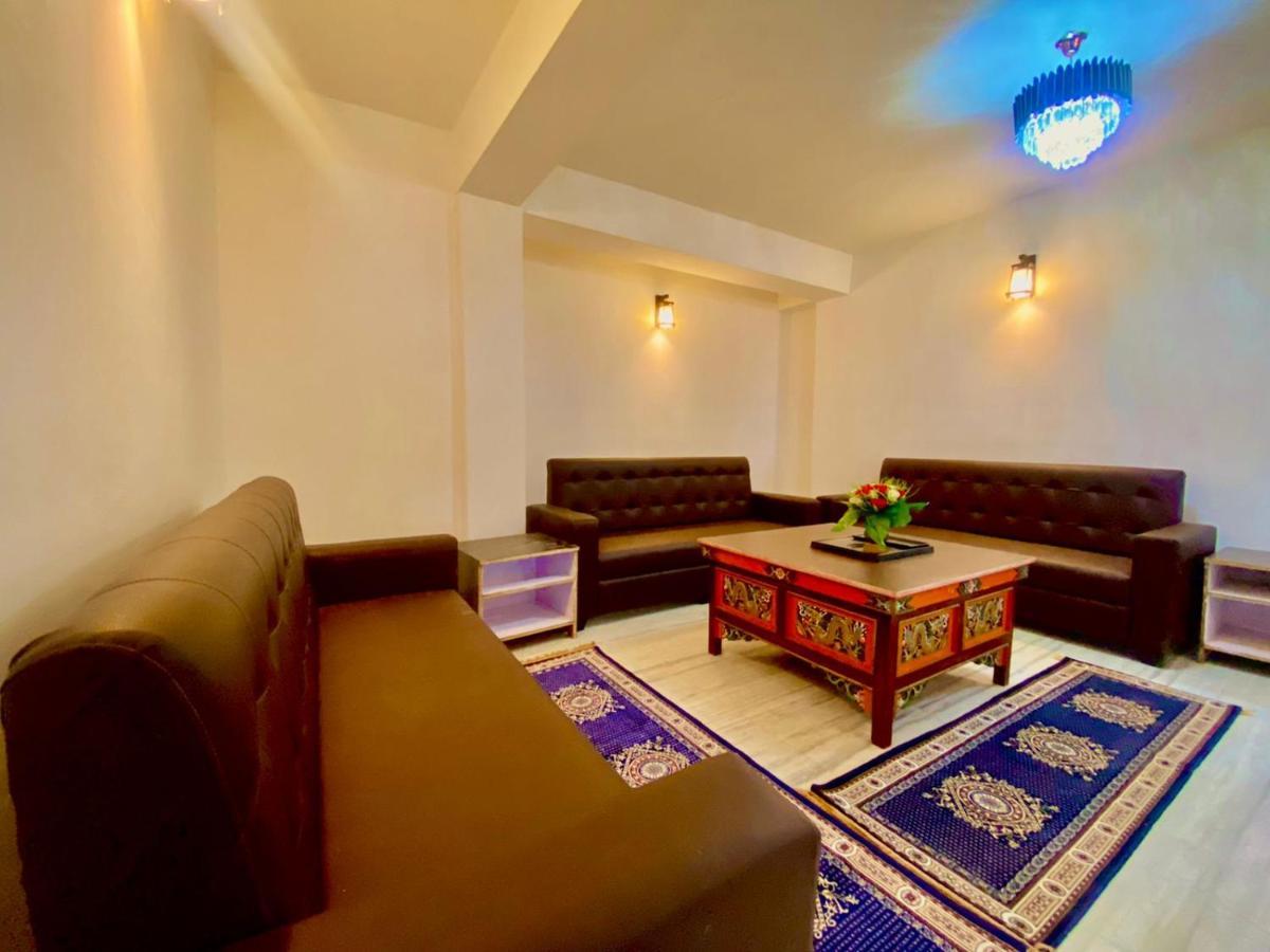 Daksha Nest Hotel