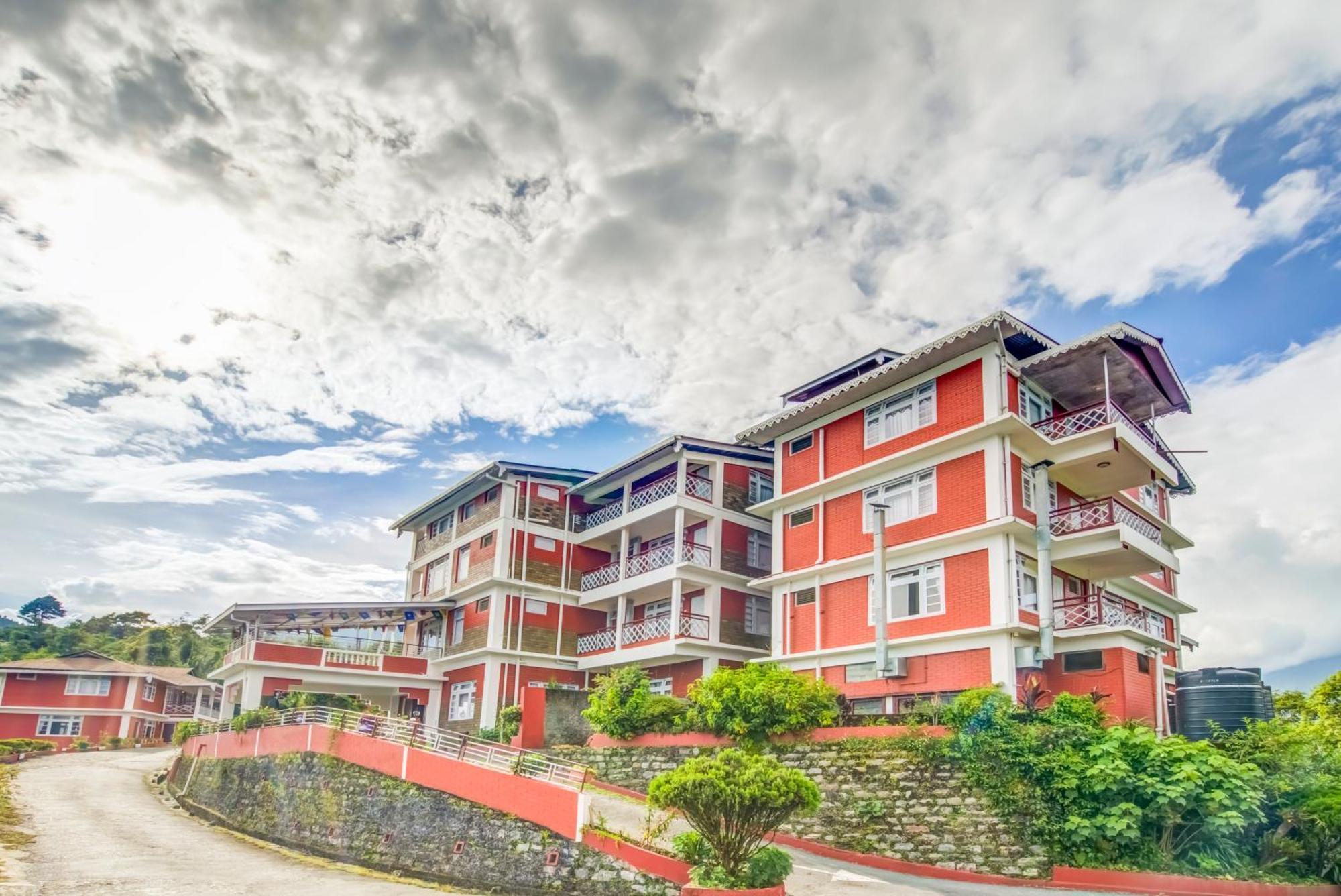 Summit Tashi Ghang Heritage Pelling