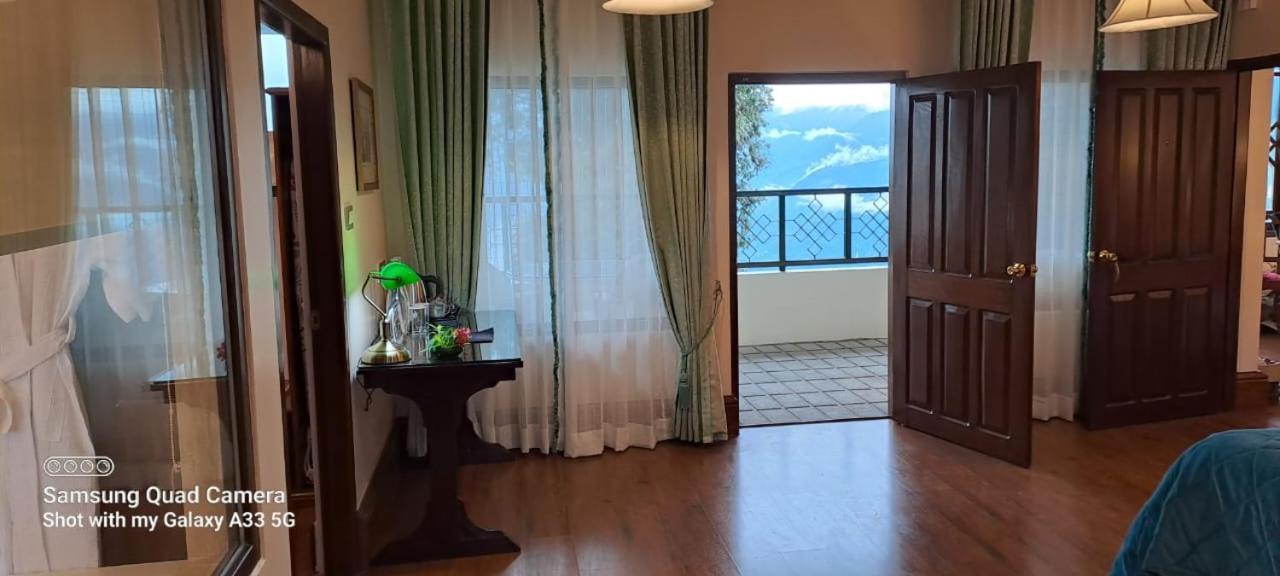 The Elgin Mount Pandim - Heritage &