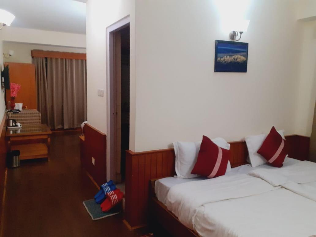 Roys Rabdentse Residency Hotel Pelling