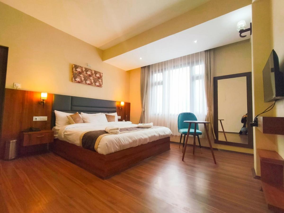 Sila Norphel Hotel Pelling