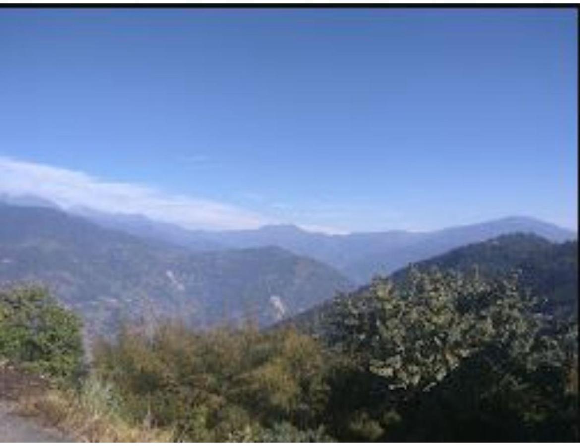 Hotel Siniolchu , New Helipad Road , , Sikkim 4*