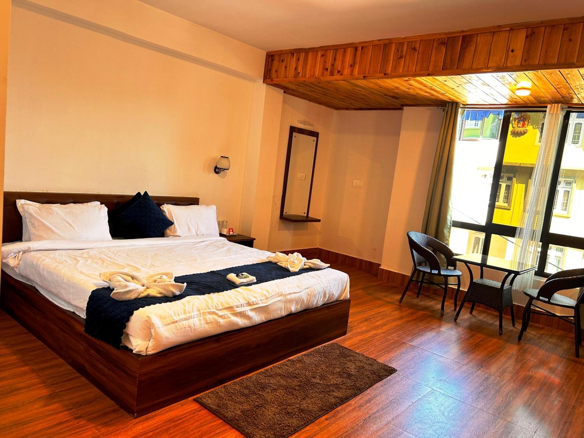 Hotel Disha Silver Peak 3*