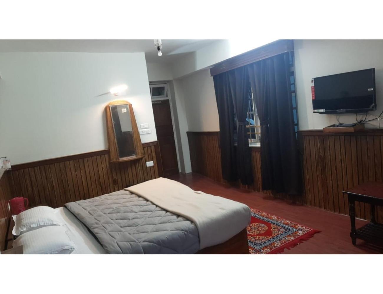 Pemachen, Homestay *
