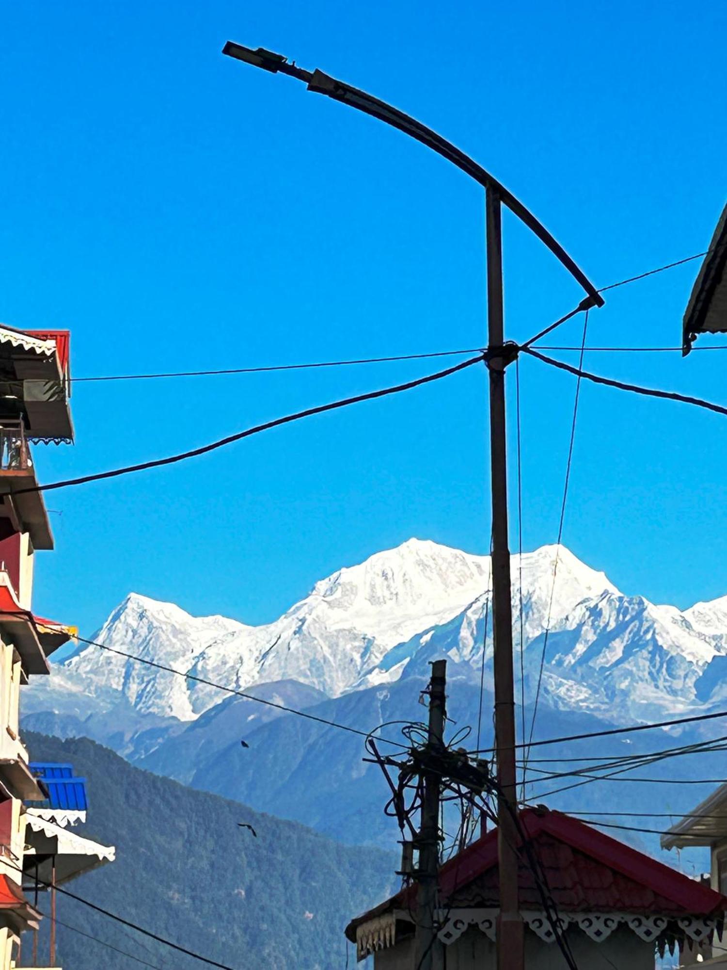 Disha Silver Peak Hotel Pelling