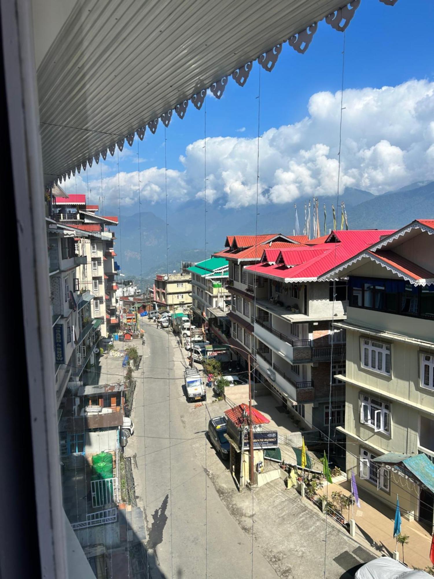 Disha Silver Peak 3* Pelling