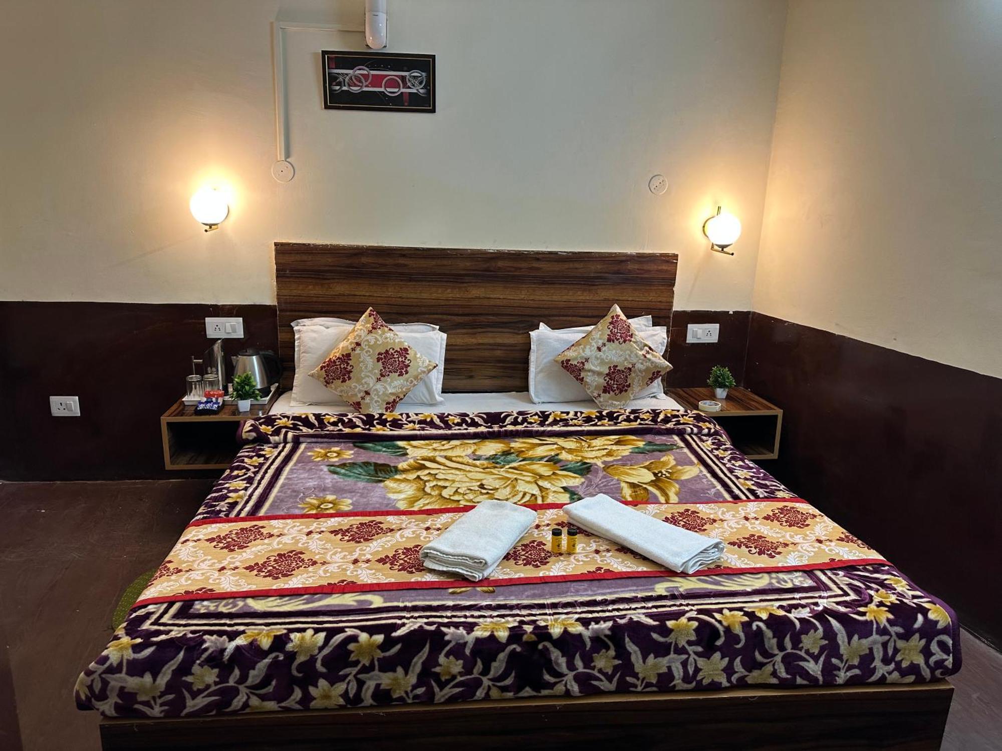 Hotel Sudarshan