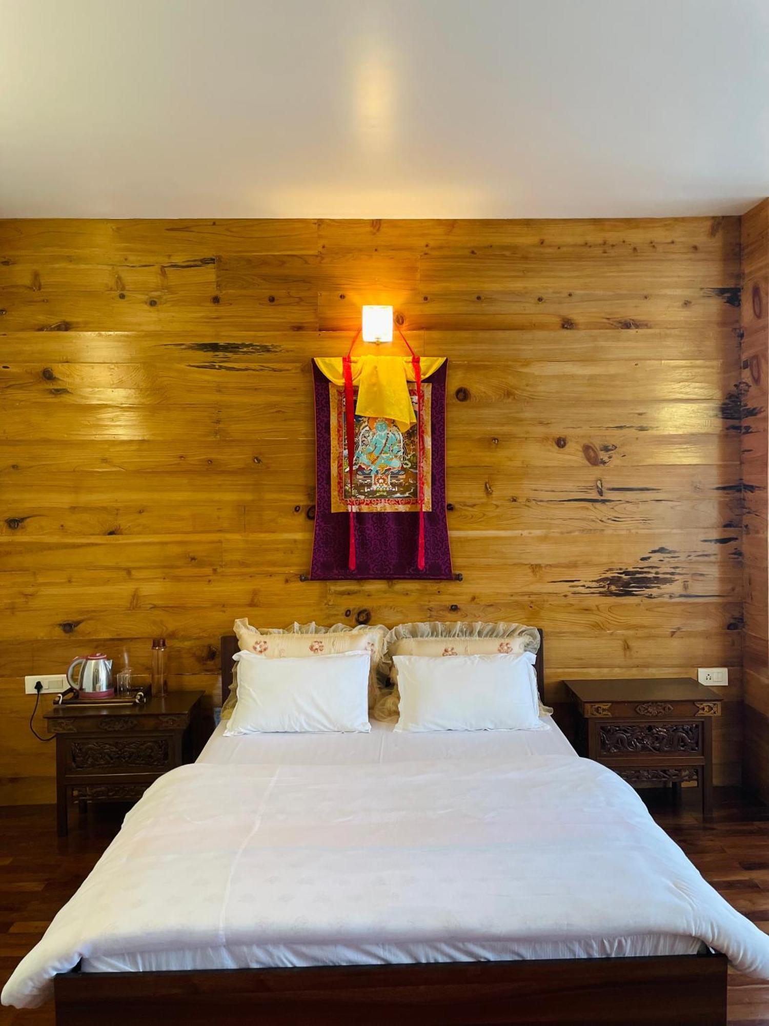 Martam Lodge *