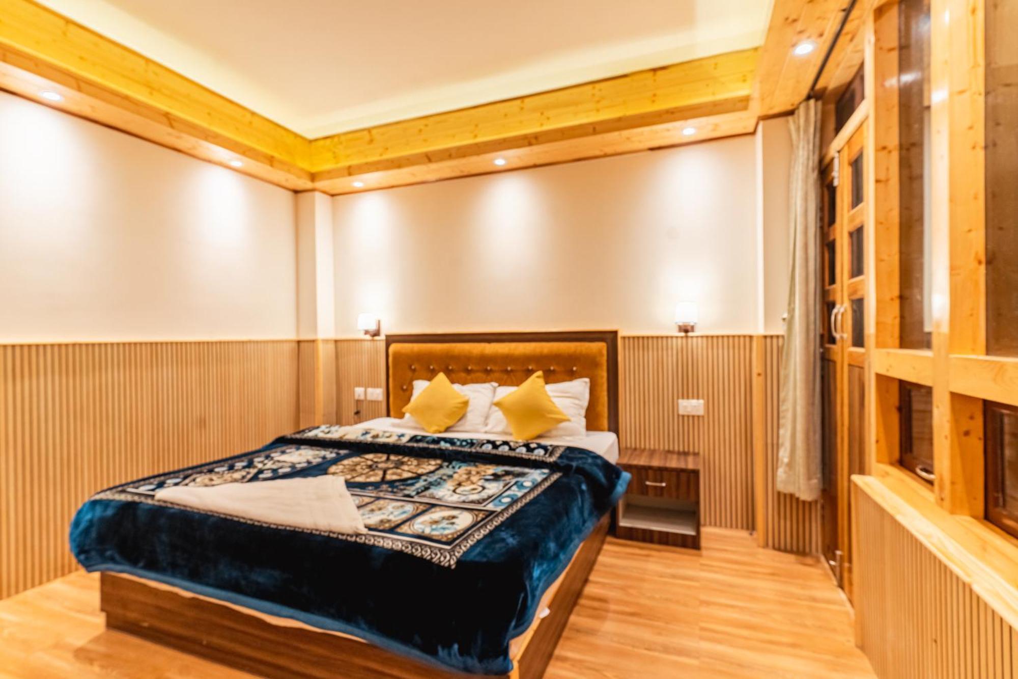 Hotel The Golden Retreat In 3*