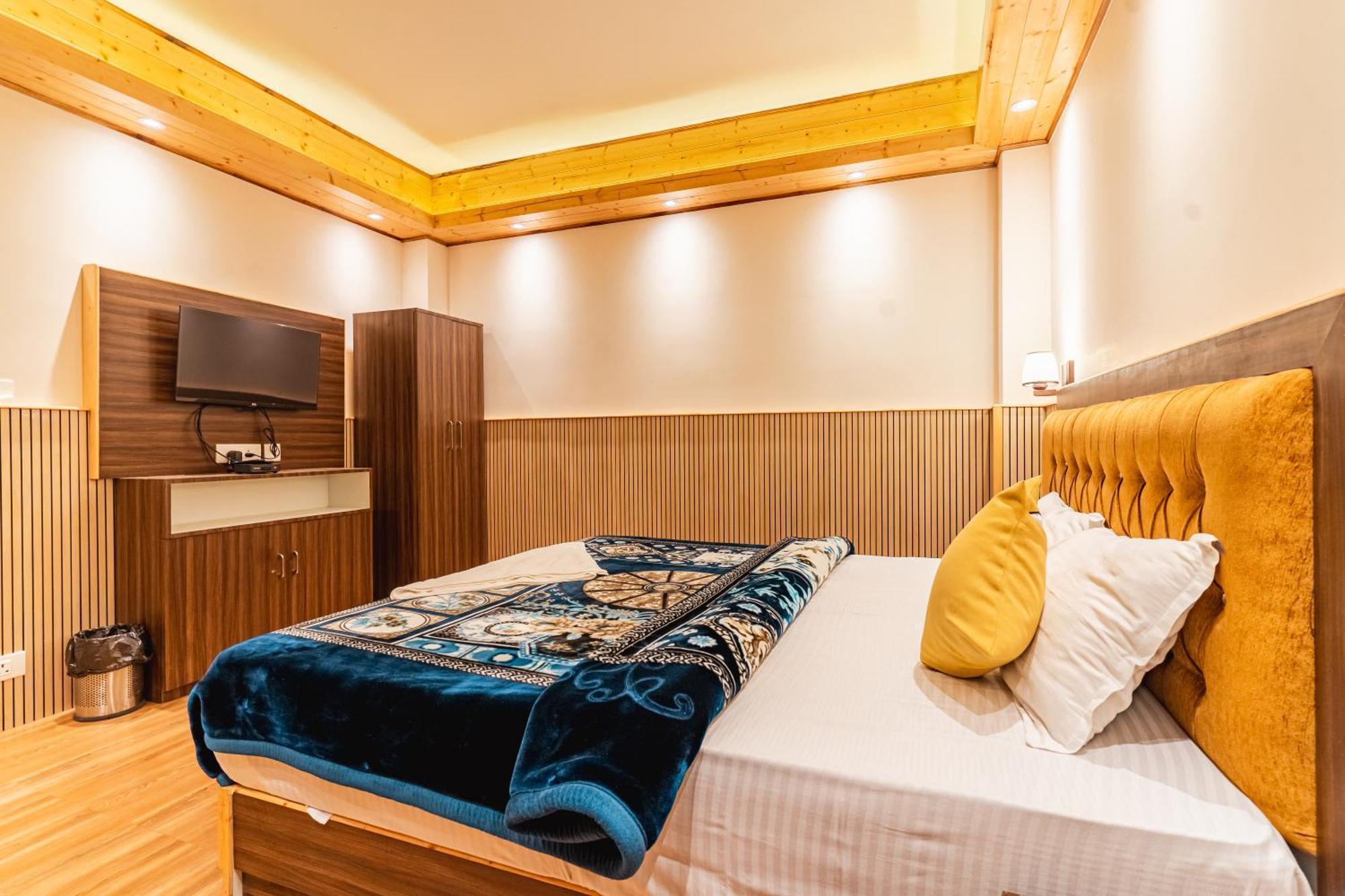 The Golden Retreat In Hotel 3*