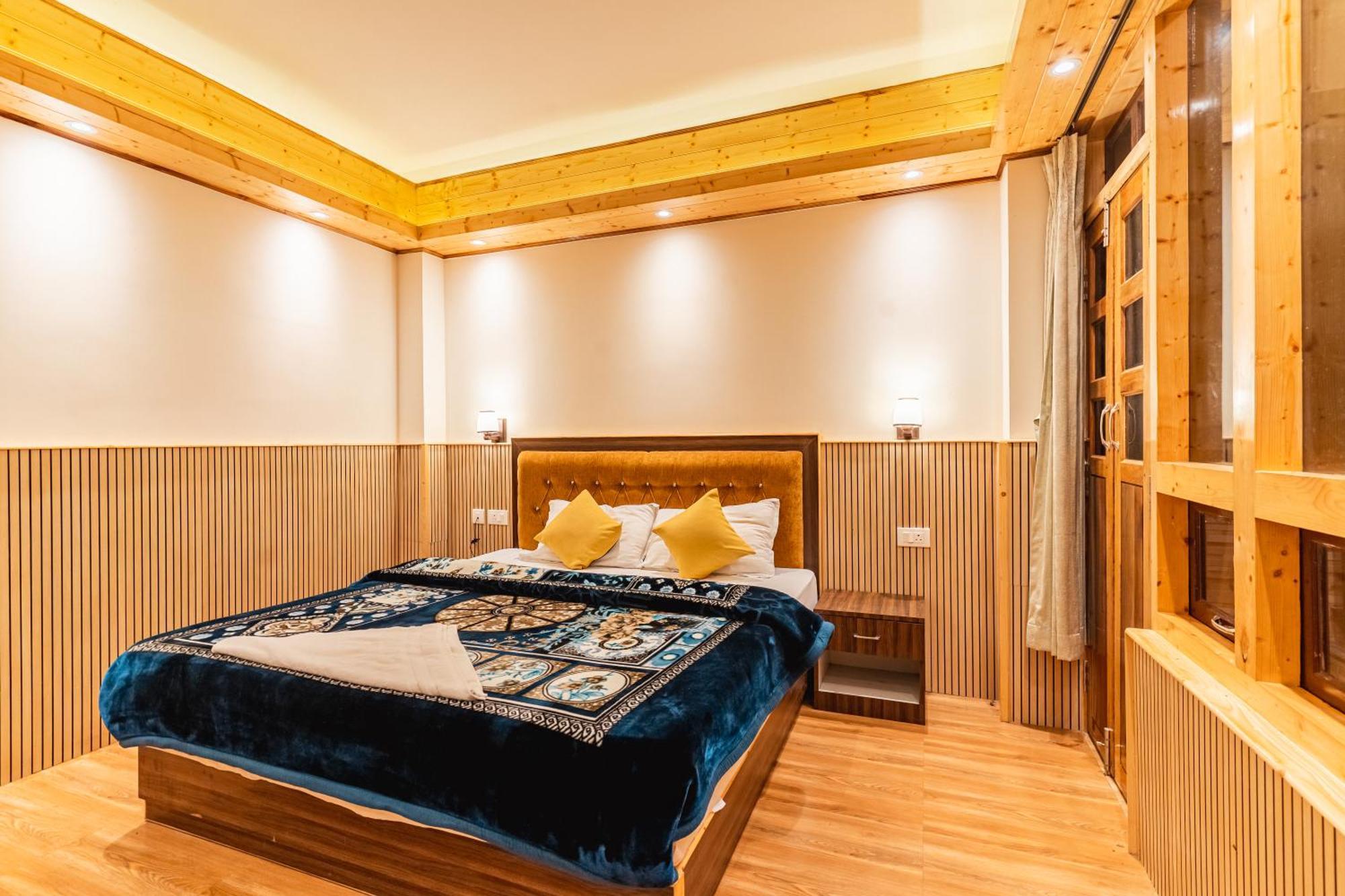 The Golden Retreat In