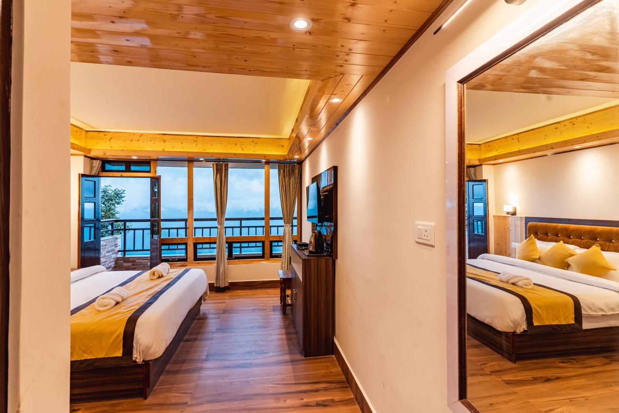 The Golden Retreat In Pelling