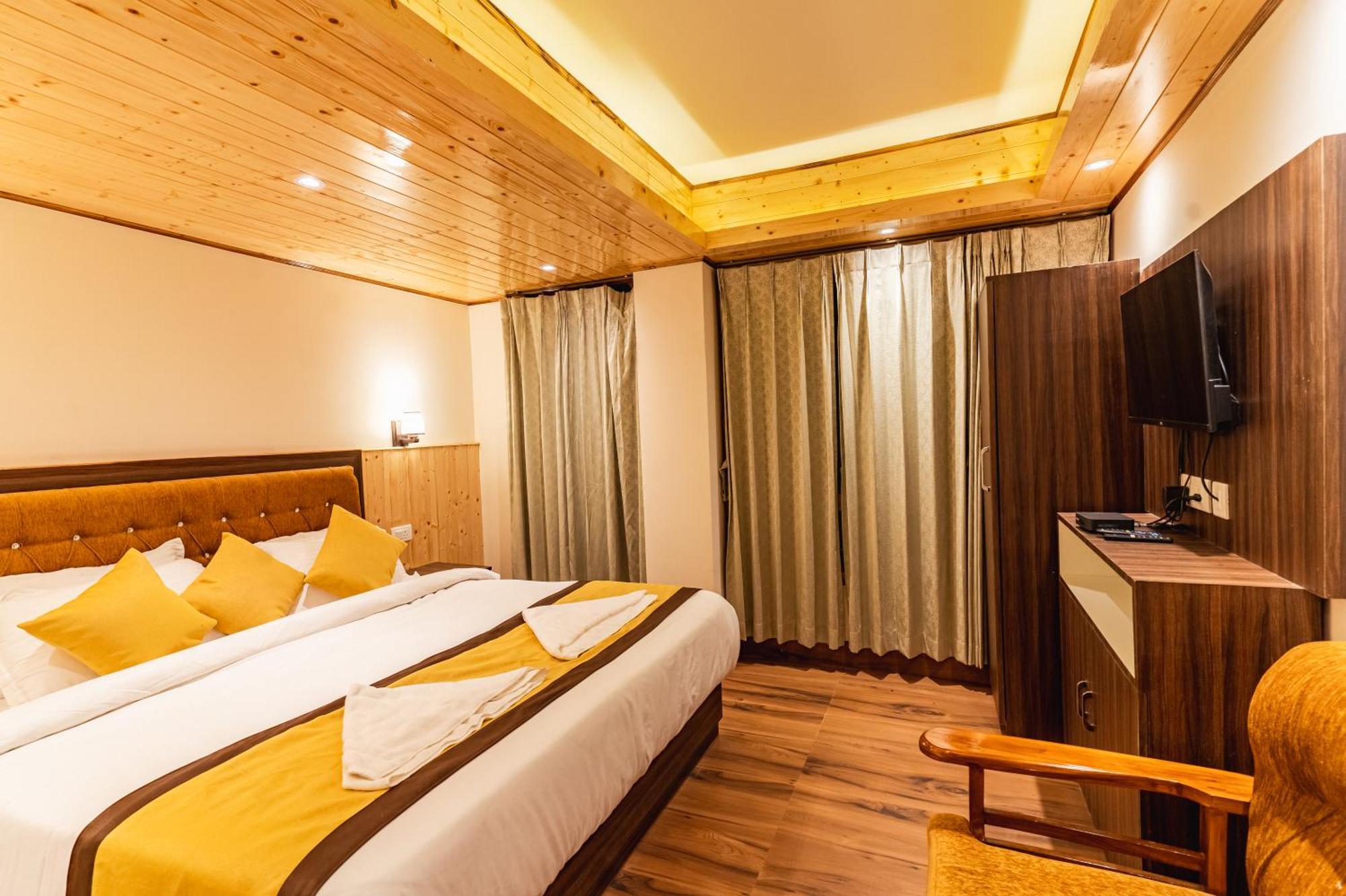 The Golden Retreat In Hotel 3*