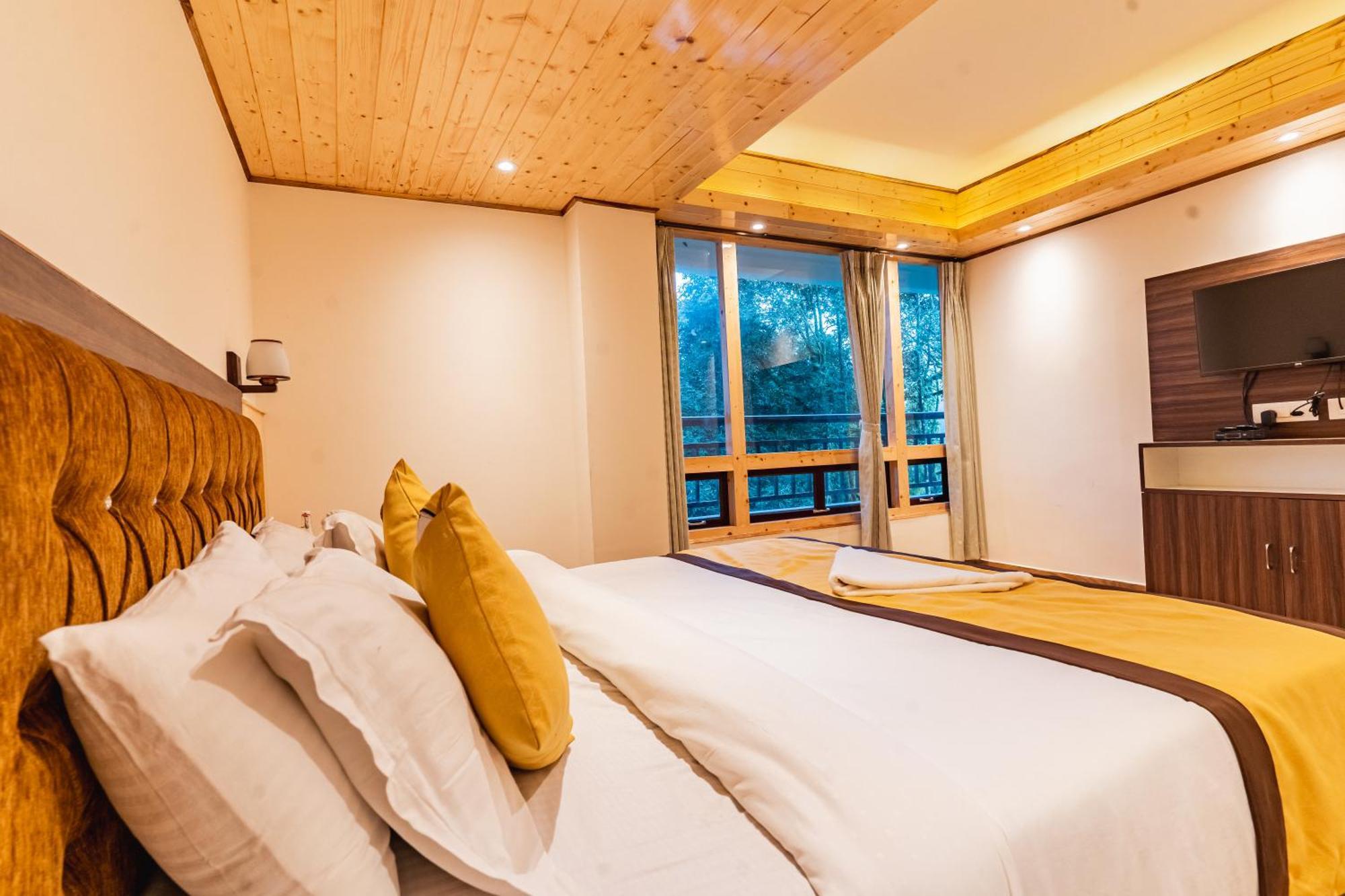 Hotel The Golden Retreat In 3*