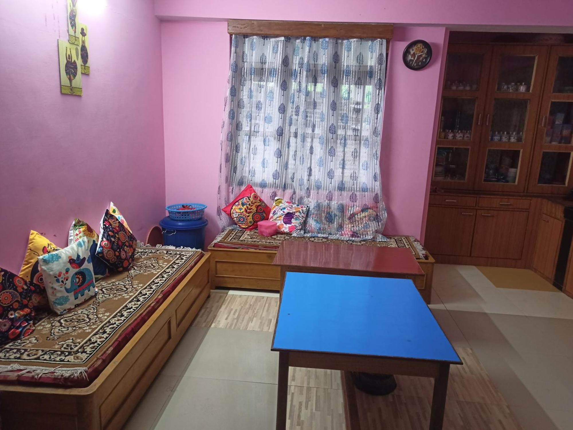 Hostel Lamchanay &