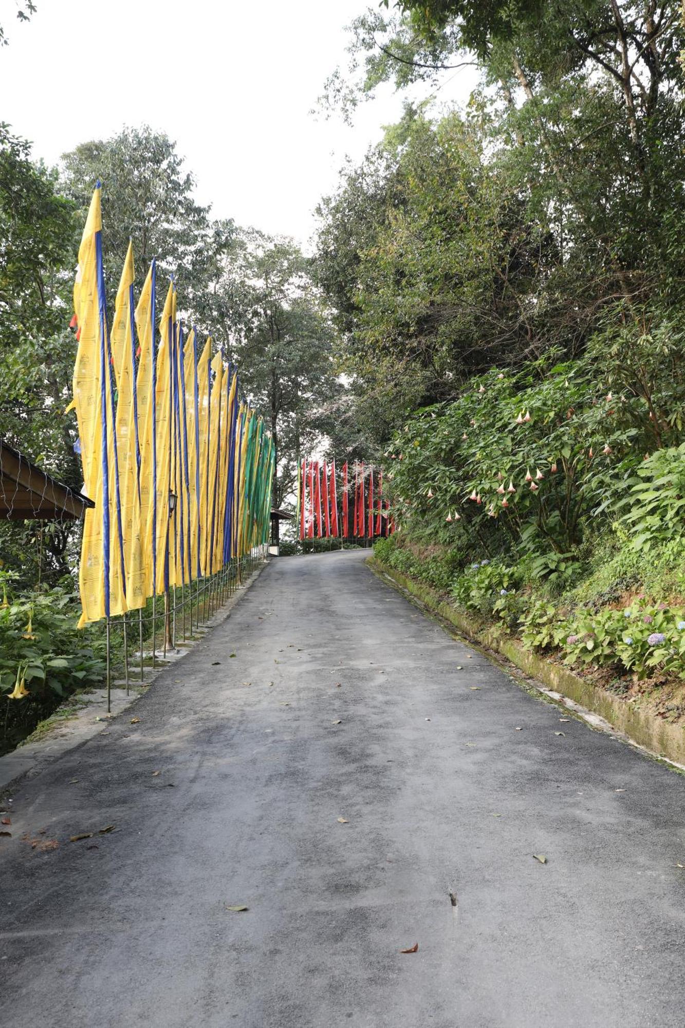 The Chumbi Mountain Retreat & 4* Pelling