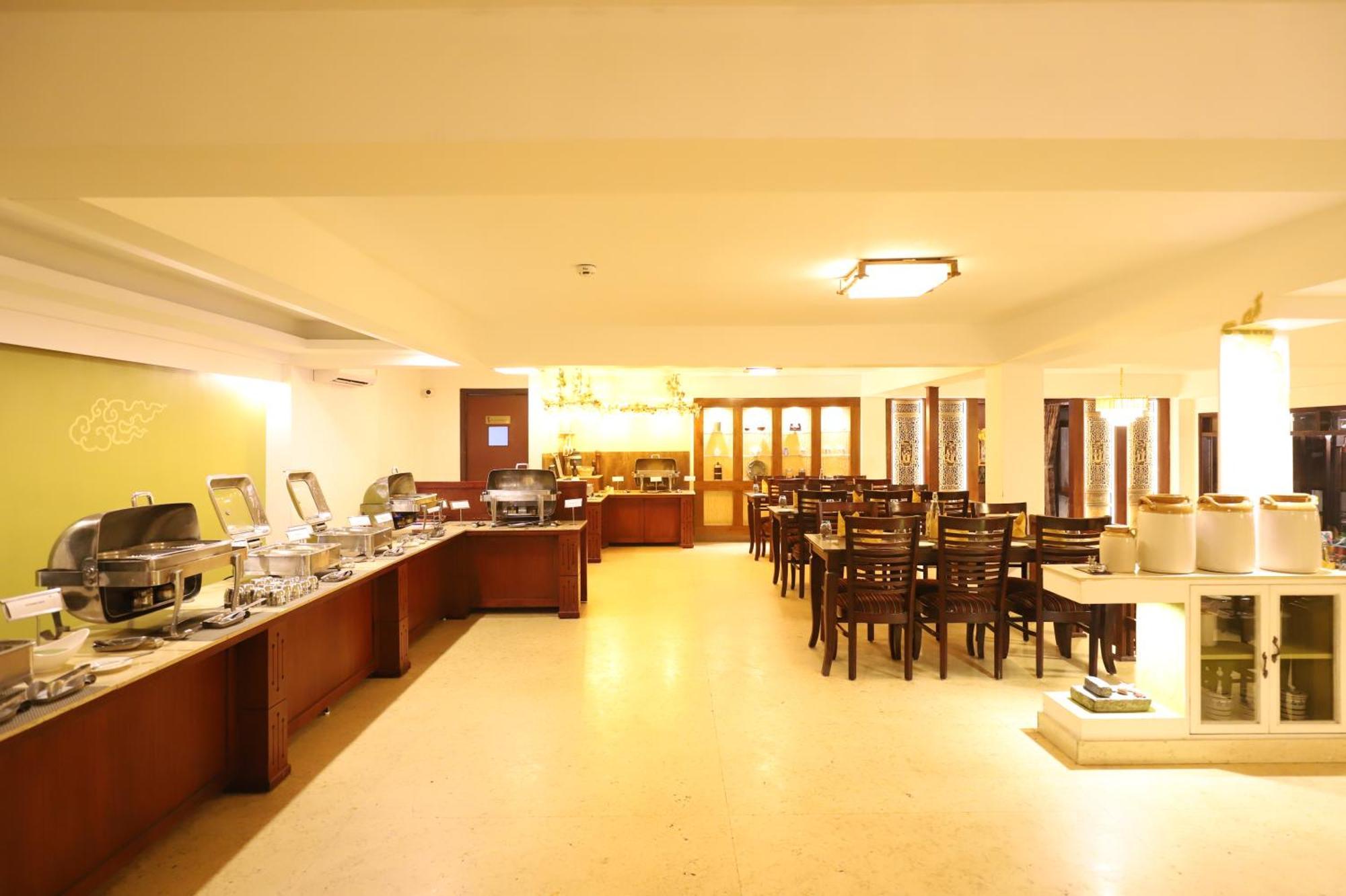 The Chumbi Mountain Retreat &