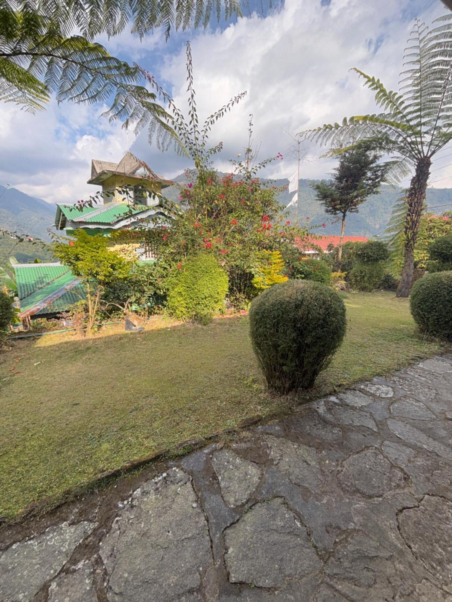 Odyssey's Darap Eco Retreat * Pelling