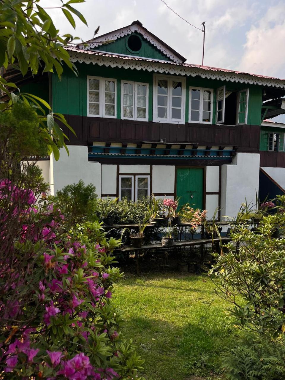 Farm stay Makhim Heritage Pelling