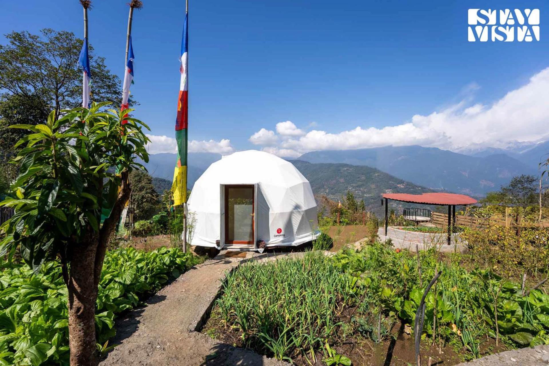 Stayvista At The Stargazer With Mountain Views, Bonfire, Lawn *
