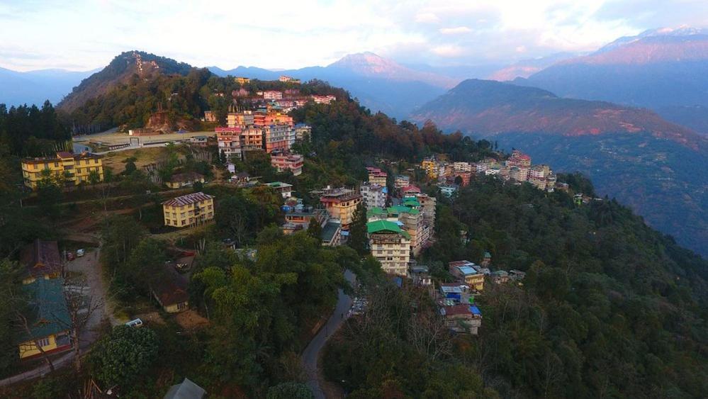 Sikkim Tourist Centre *
