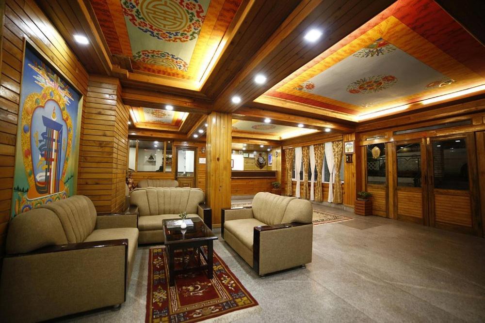 Sikkim Tourist Centre *