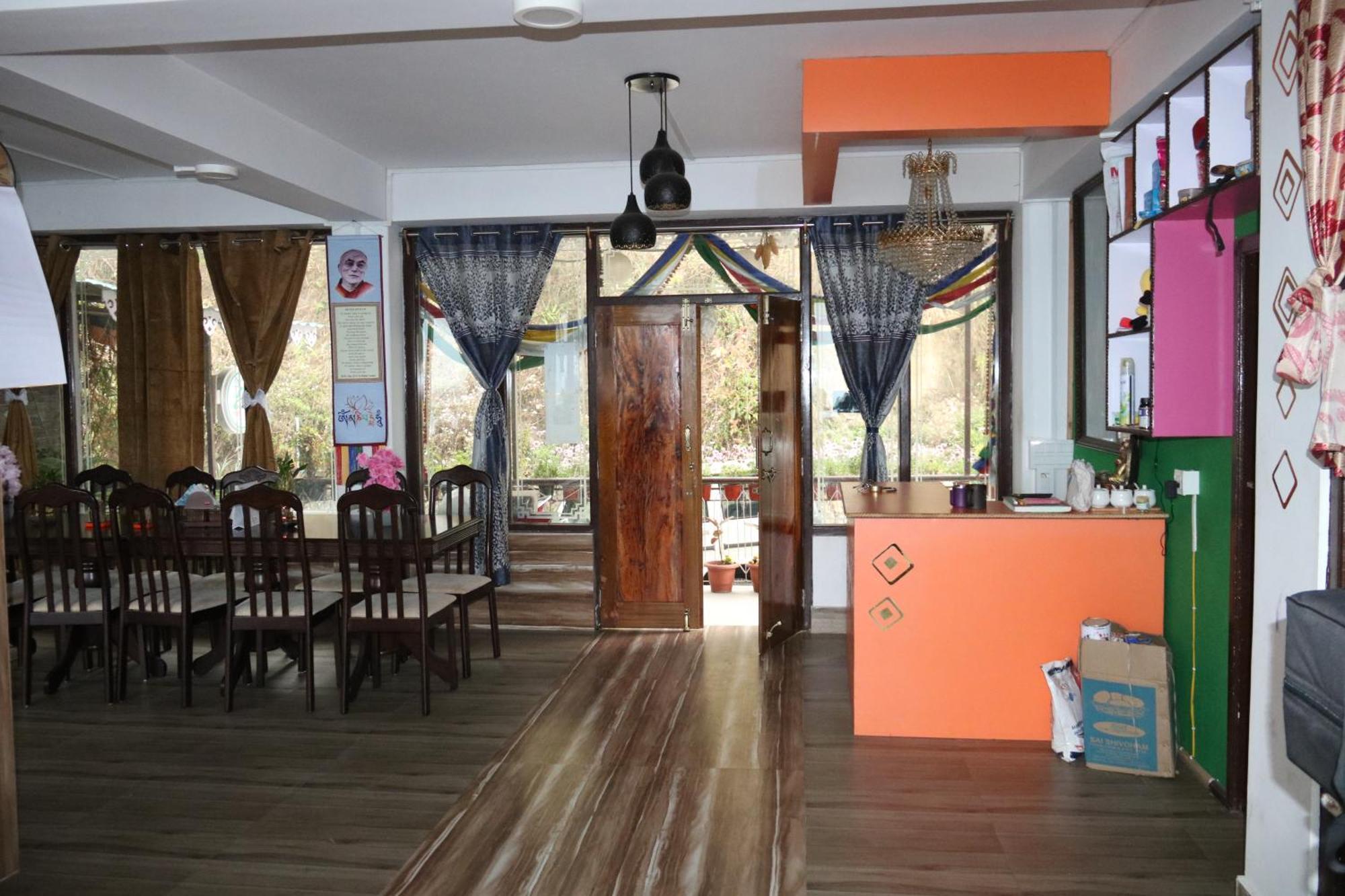 Homestay Sky View *