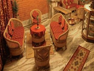 Summit Newa Regency 3* Pemayangtse