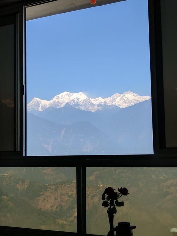 Valley View Hotel 2*