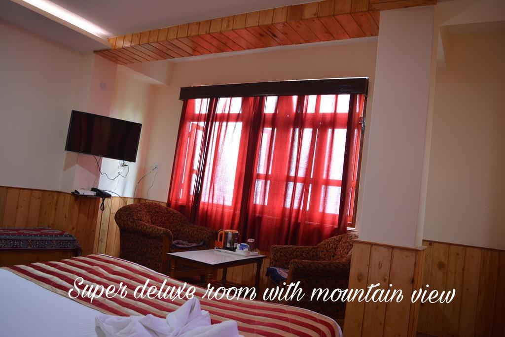Green Valley Hotel
