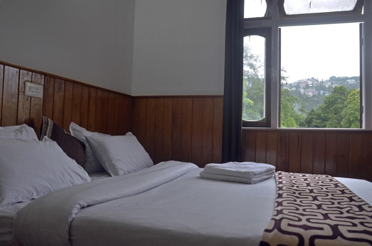 Leaf Resort Pelling