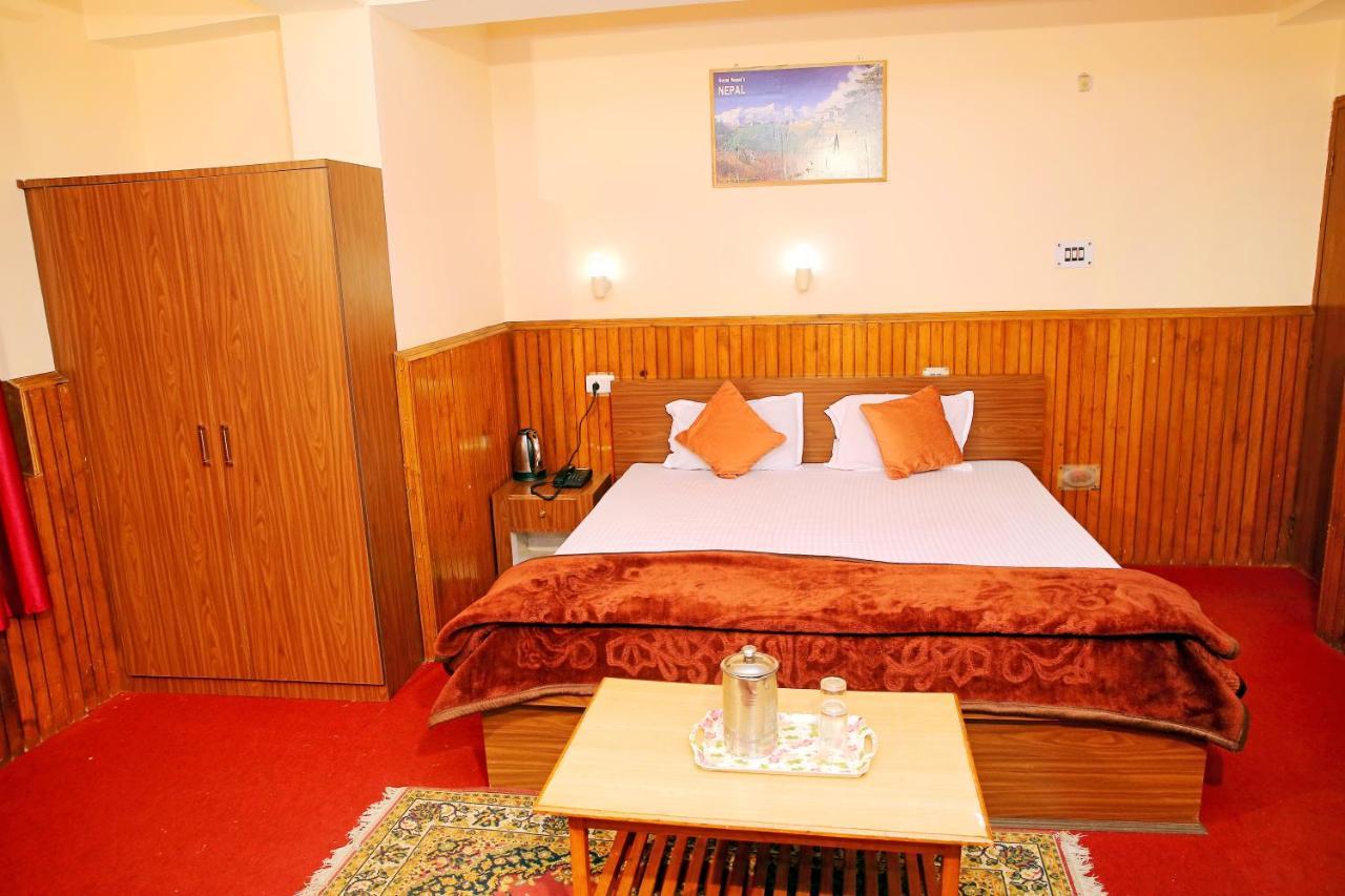 Hotel Rufina Swagat 3*