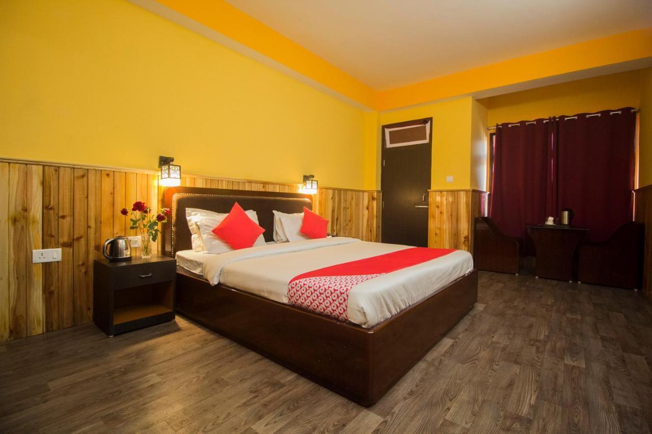 Oyo 25028 Ladakh Hotel 3*