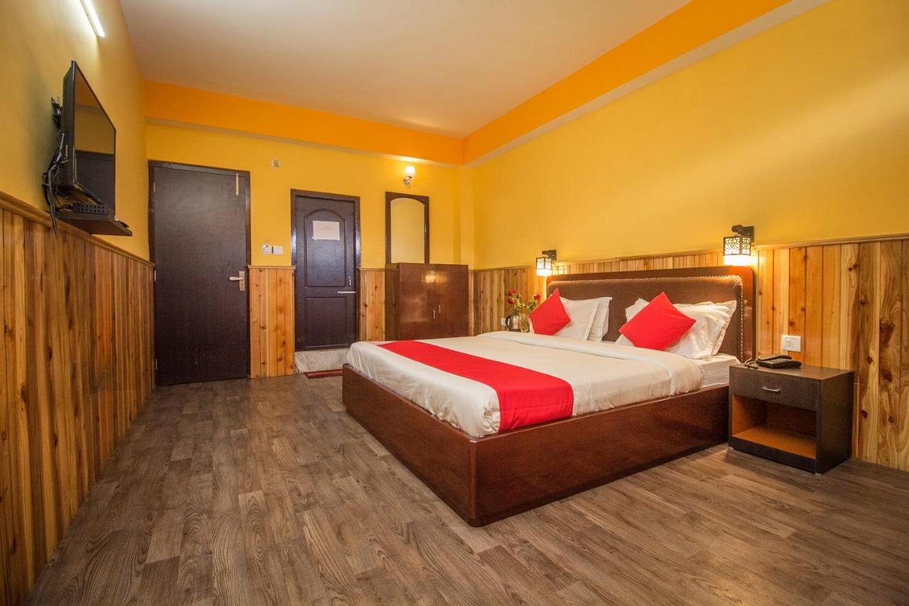 Oyo 25028 Ladakh Hotel